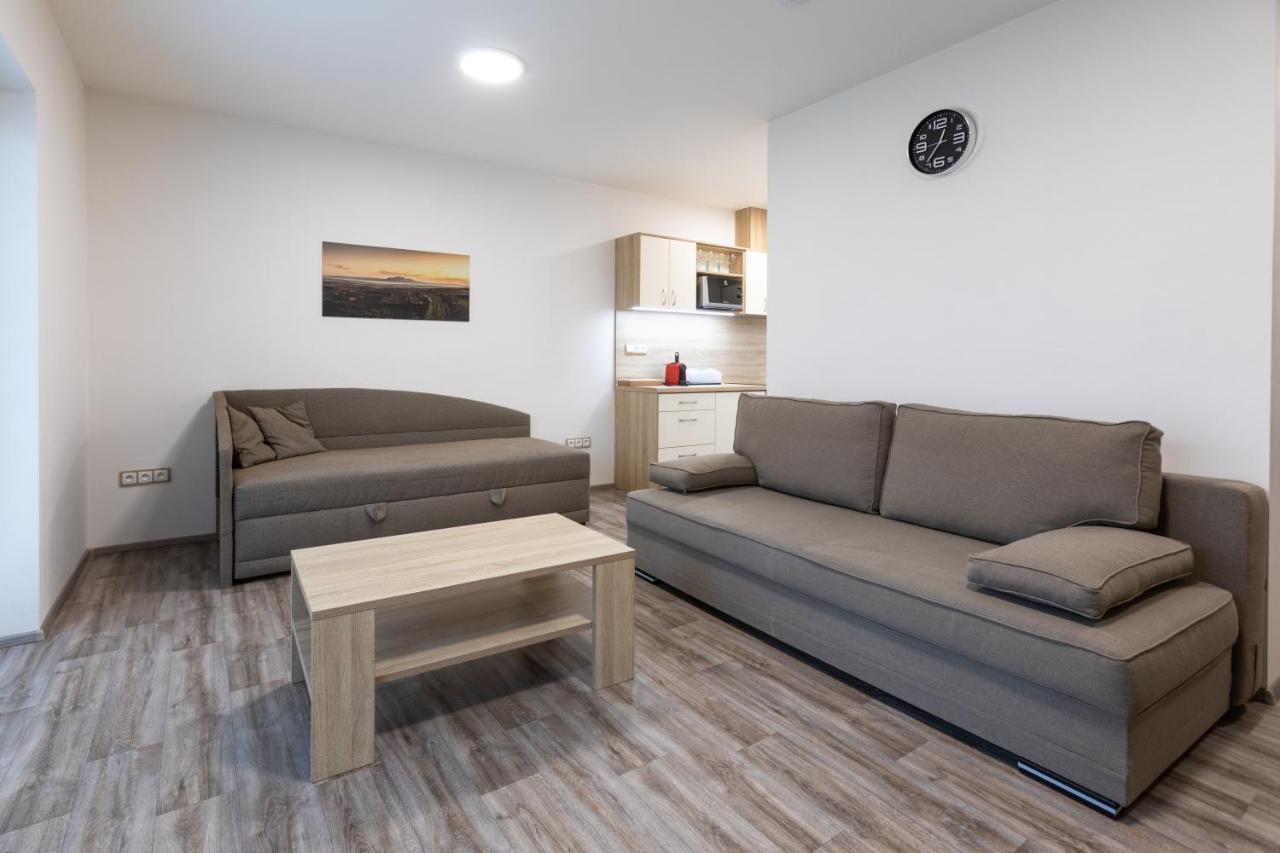 Apartmany Za Dvorem Velke Pavlovice Bagian luar foto